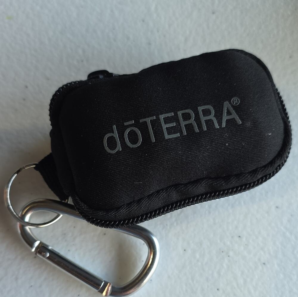 doTERRA Black Essential Oil Carry Case, Portable Aromatherapy Travel Holder